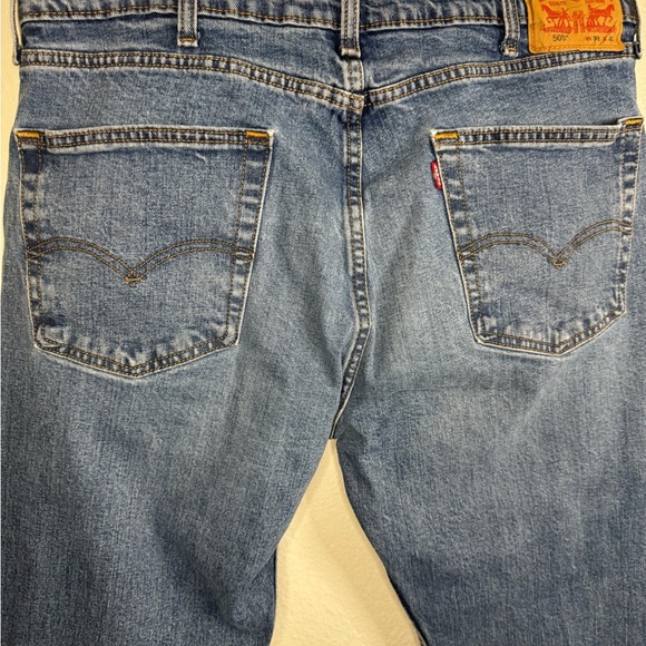 Levi's® Workwear 505 Regular Fit Men's Jeans Size 38x30. - Picture 7 of 10